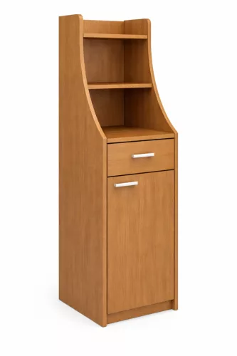 651 Číšnická stanice
