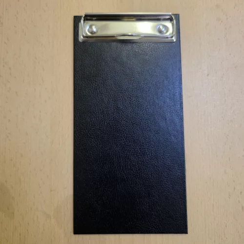 Deska na účty s klipem, černá koženka, 22x11 cm
