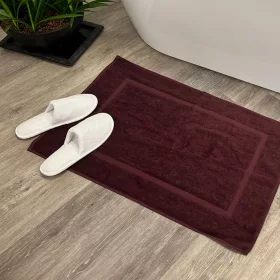 Pohodlný koupelnový kobereček lilkový 50x80, 700 g